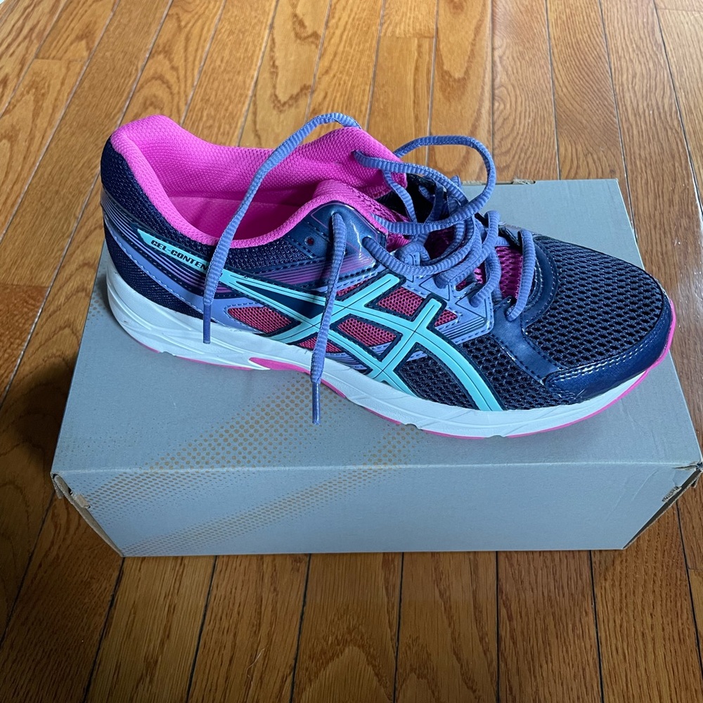 Womens shoes